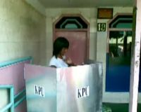 TPS di Lokalisasi Dolly Sepi Pemilih