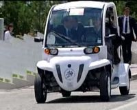 Mobil Ducati untuk Pemimpin G8