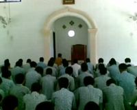 Siswa SMAN 16 Gelar Doa dan Salat Gaib Bersama