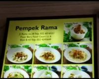 Kenikmatan Pempek dari Jalan Rama