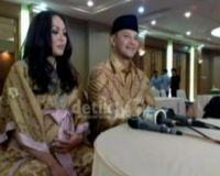 Angie-Adjie Massaid Ingin Anak Sekalem SBY