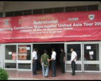 Ratusan Fans MU Refund Tiket