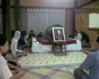 Jenazah WS Rendra Disemayamkan di Bengkel Teater 
