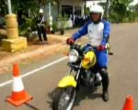 Kontes Safety Riding Honda  