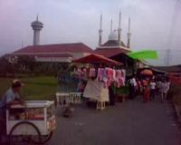 Pedagang Dugderan Pertanda Ramadan ala Semarang