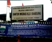 Lembur Urus Paspor Haji