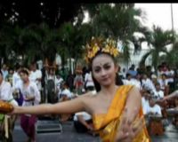 Mahasiswa Yogya Demo Tari Pendet