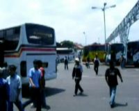 Terminal Leuwipanjang Sepi Pemudik  
