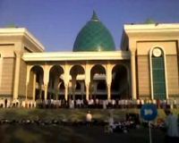 Suasana Salat Id di Masjid Al Akbar