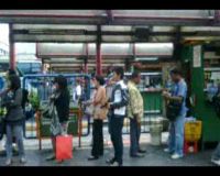 Tetap Nasionalis Tanpa Batik