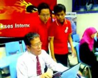 Tak Mau Kalah, Guru Pun Ngeblog  