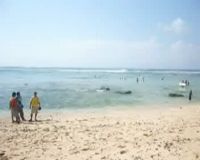 Lokasi Syuting Eat, Pray, Love di Pantai Padang-Padang