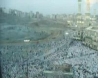Jutaan Orang Penuhi Masjidil Haram