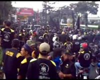 Aksi GMBI di Depan Gedung Sate