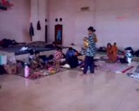 Korban Banjir Cieunteung Betah Mengungsi