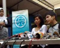 Dhini Aminarti-Dimas Seto Menikah 12 Desember 2009