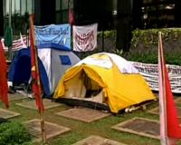 Tenda Jadi Penghuni Baru KPK