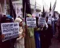 HTI Jabar Demo Skandal Bank Century  