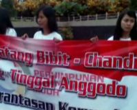 Gadis-gadis Cantik ke KPK