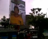 Papan Reklame Bergambar Tahanan