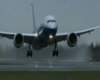 Boeing 787 Dreamliner Akhirnya Lepas Landas
