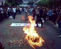 Mahasiswa Perbanas Segel Kampus