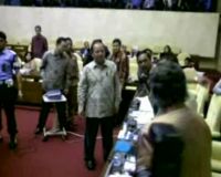 Burhanuddin Abdullah Bersaksi di DPR
