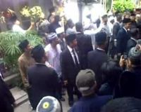 Rombongan SBY Sempat Tertahan Warga