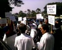 Pensiunan PT Telkom Demo