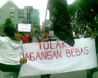 Aksi Menolak Perdagangan Bebas Asean-China