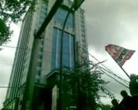 Ibu-ibu Demo Sri Mulyani