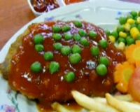 Nikmatnya Steak Angsa Ala Saung Galuma