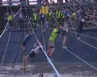 Lomba Manusia Tangguh 2010 di Inggris