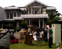 Rumah Mantan Anggota DPRD Dikosongkan
