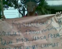 Demo KAMMI Bertopeng Kerbau