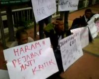 Wartawan Surabaya Menggugat