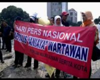 Wartawan Demo di Hari Pers