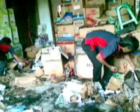 Gudang Peralatan Rumah Tangga Terbakar