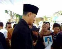 Ayah Meninggal, Adjie Massaid Diminta Akur  