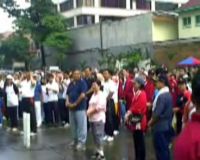 SBY dan Ibu Ani Senam Pagi di Kantor Kemendag 