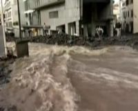 Video Amatir Banjir di Portugal
