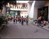Murid SD Asisi Kecewa Obama Tunda Kedatangan