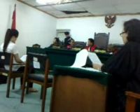 Jennifer Dunn Minta Belas Kasihan Hakim