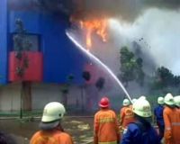 Ramayana Kebayoran Lama Terbakar