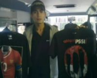 Lewat Kaos Sentil PSSI