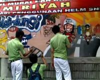 Mural Sosialisasi Helm SNI
