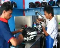 Cuci Gratis Helm SNI