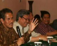 Anggito Kembali ke UGM