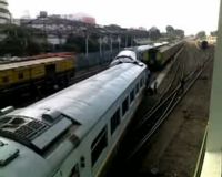 KA Anjlok di Stasiun Semut
