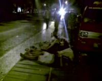 Korban Kebakaran Mengungsi di Pinggir Jalan
